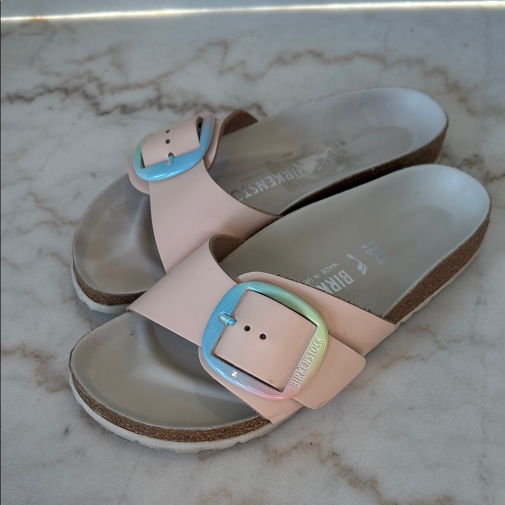 Birkenstock Women's Pink Sandals